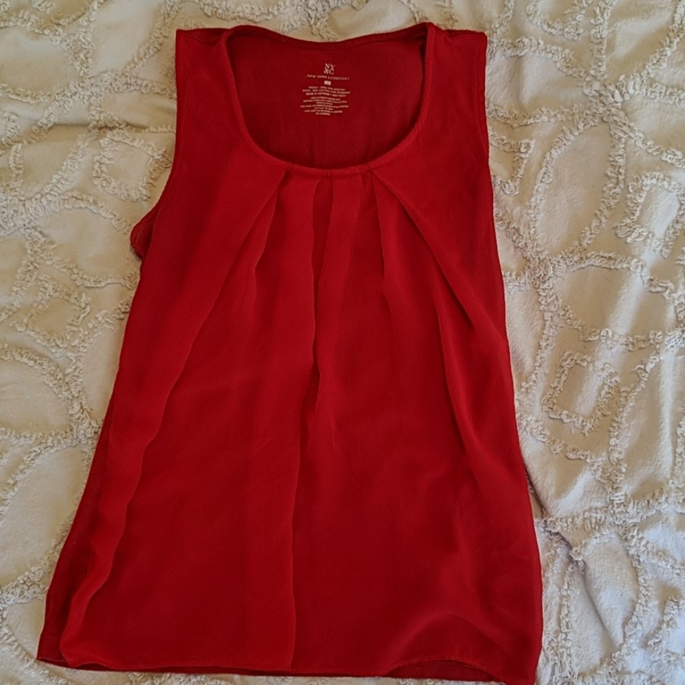 Sleeveless top